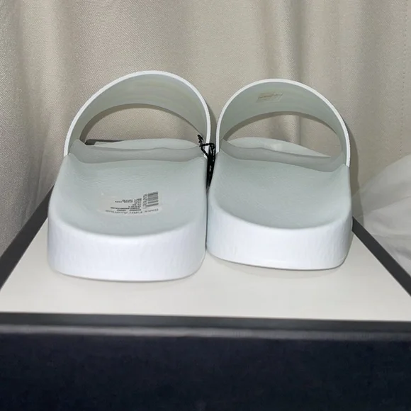 ‼️$400 NEW GUUCI MENS SLIDES‼️ - Picture 3 of 9